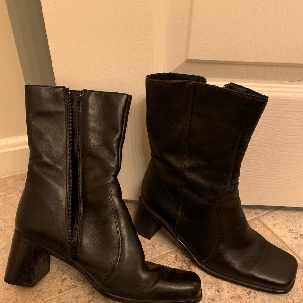 Vintage leather ankle boots